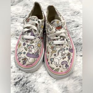 White/cream unicorn🦄 fairy🧚🏻‍♀️ flowers 🌼 vans